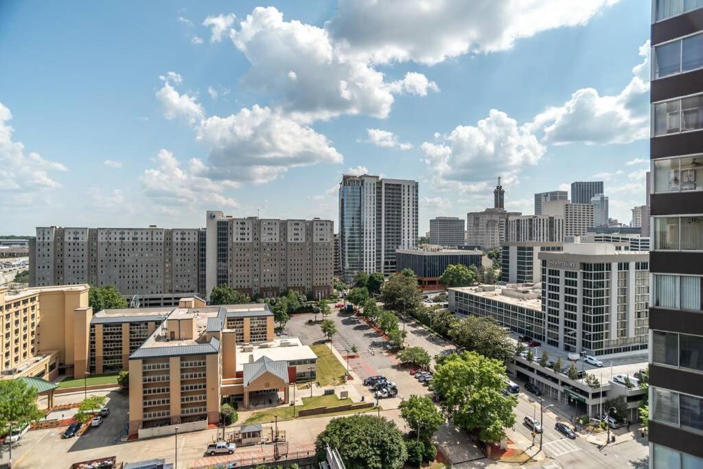 Downtown 1Bd Condo Excellent View! Onsite Parking Lm1704 Atlanta Exteriér fotografie